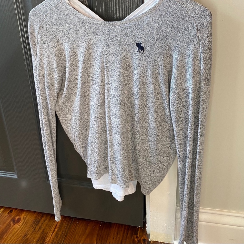 Grey Abercrombie Kids Sweater